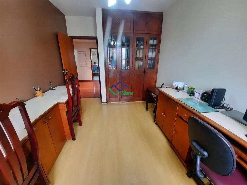 Apartamento à venda com 3 quartos, 158m² - Foto 16