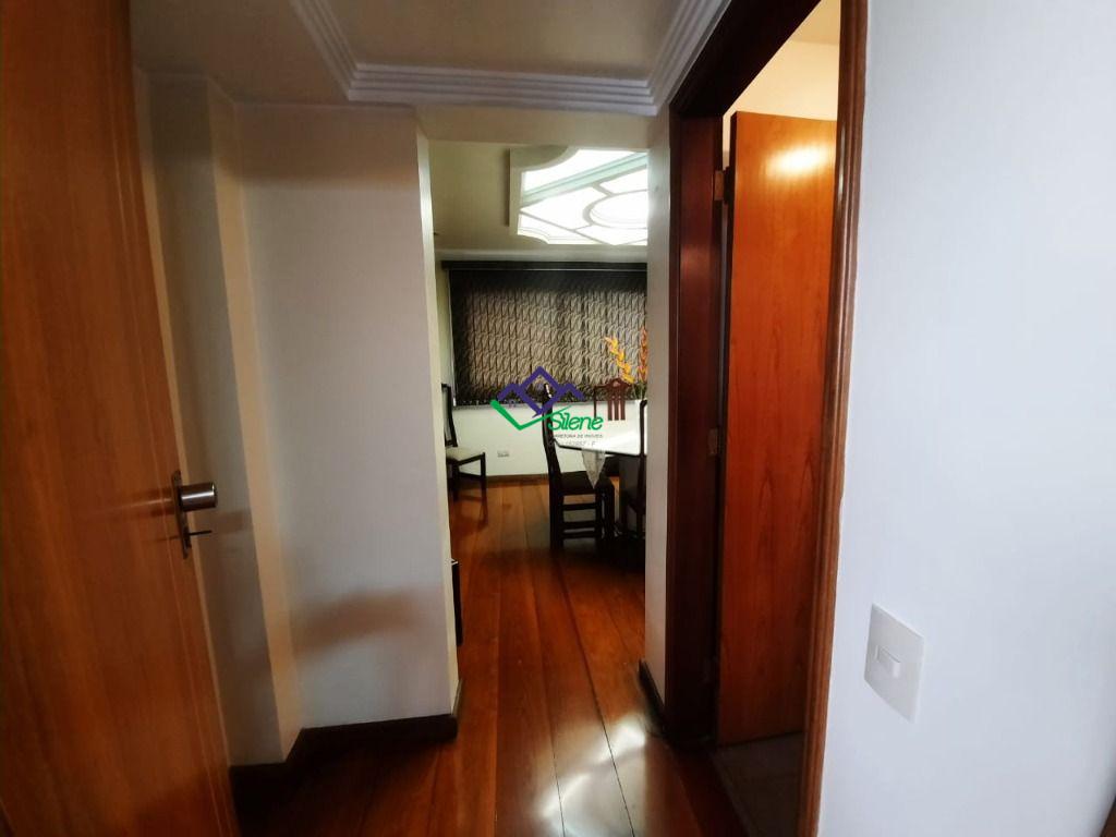 Apartamento à venda com 3 quartos, 158m² - Foto 25