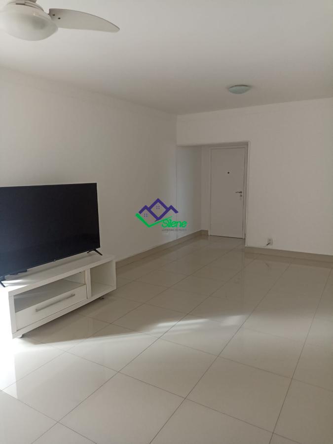 Apartamento à venda com 3 quartos, 140m² - Foto 4