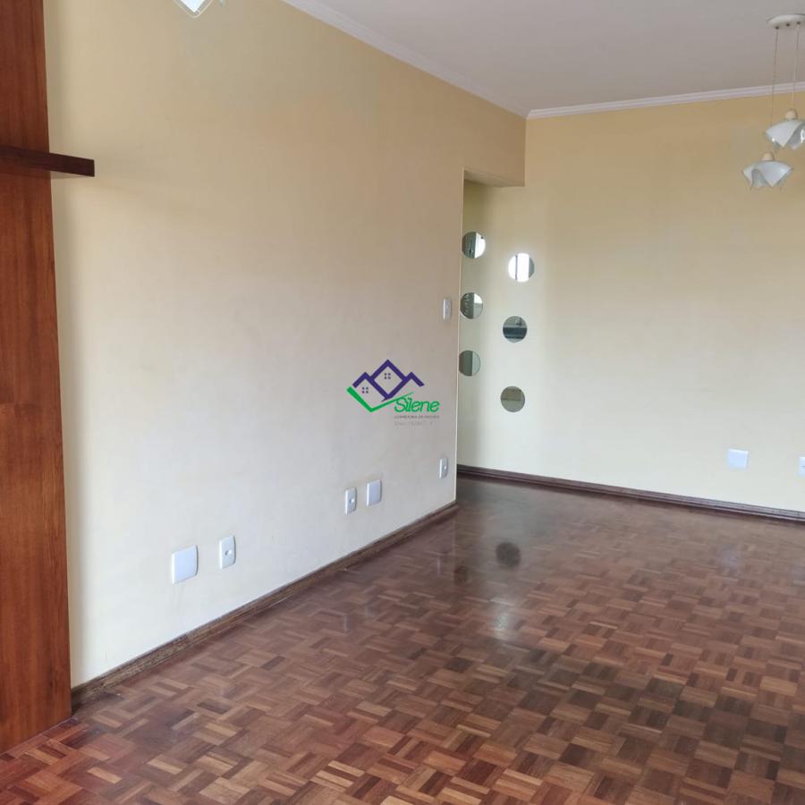 Apartamento à venda com 2 quartos, 95m² - Foto 3