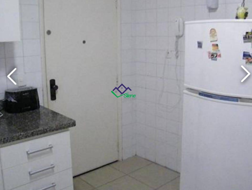 Apartamento para alugar com 3 quartos, 120m² - Foto 19