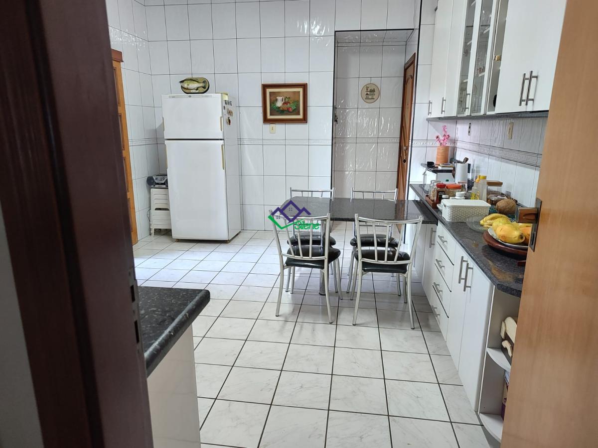 Apartamento à venda com 3 quartos, 150m² - Foto 23