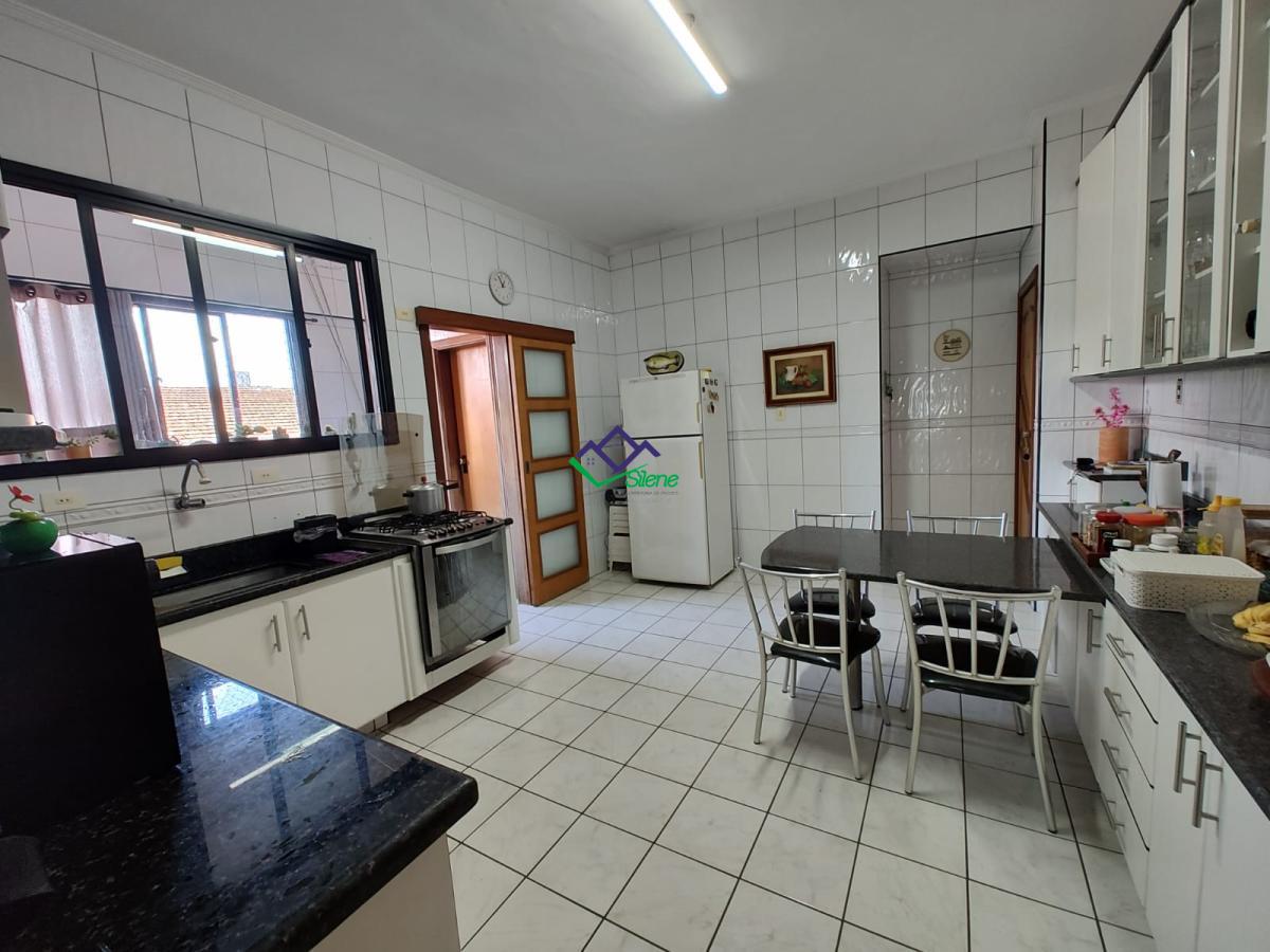 Apartamento à venda com 3 quartos, 150m² - Foto 21