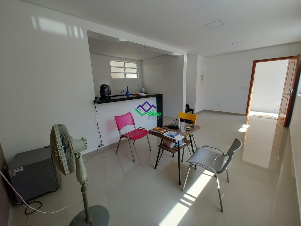 Casa à venda com 3 quartos, 100m² - Foto 3