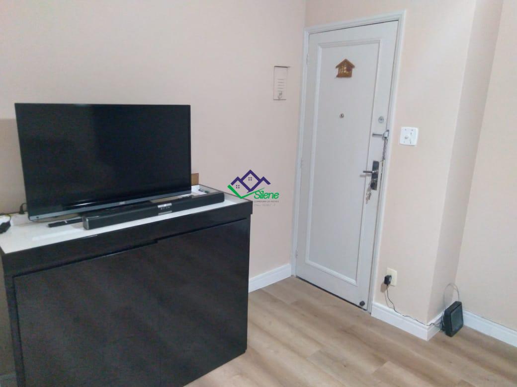 Apartamento à venda com 2 quartos, 58m² - Foto 4