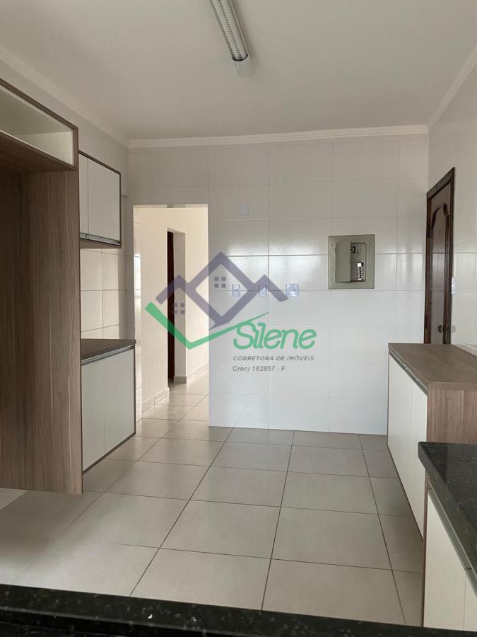 Apartamento à venda com 2 quartos, 110m² - Foto 13