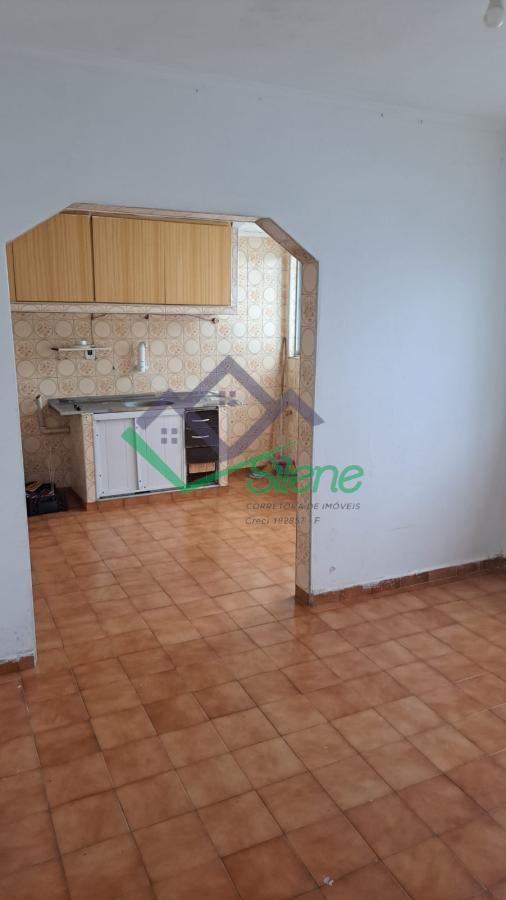 Apartamento à venda com 3 quartos, 68m² - Foto 4