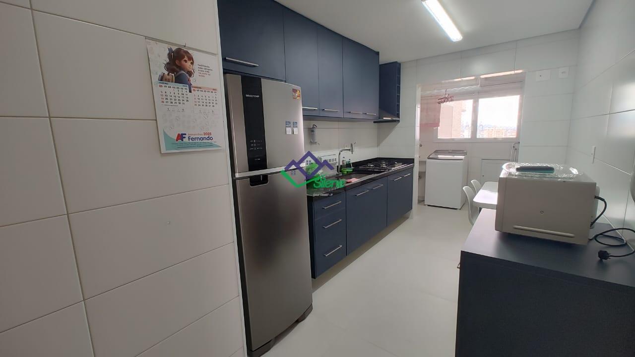 Apartamento à venda com 3 quartos, 133m² - Foto 19