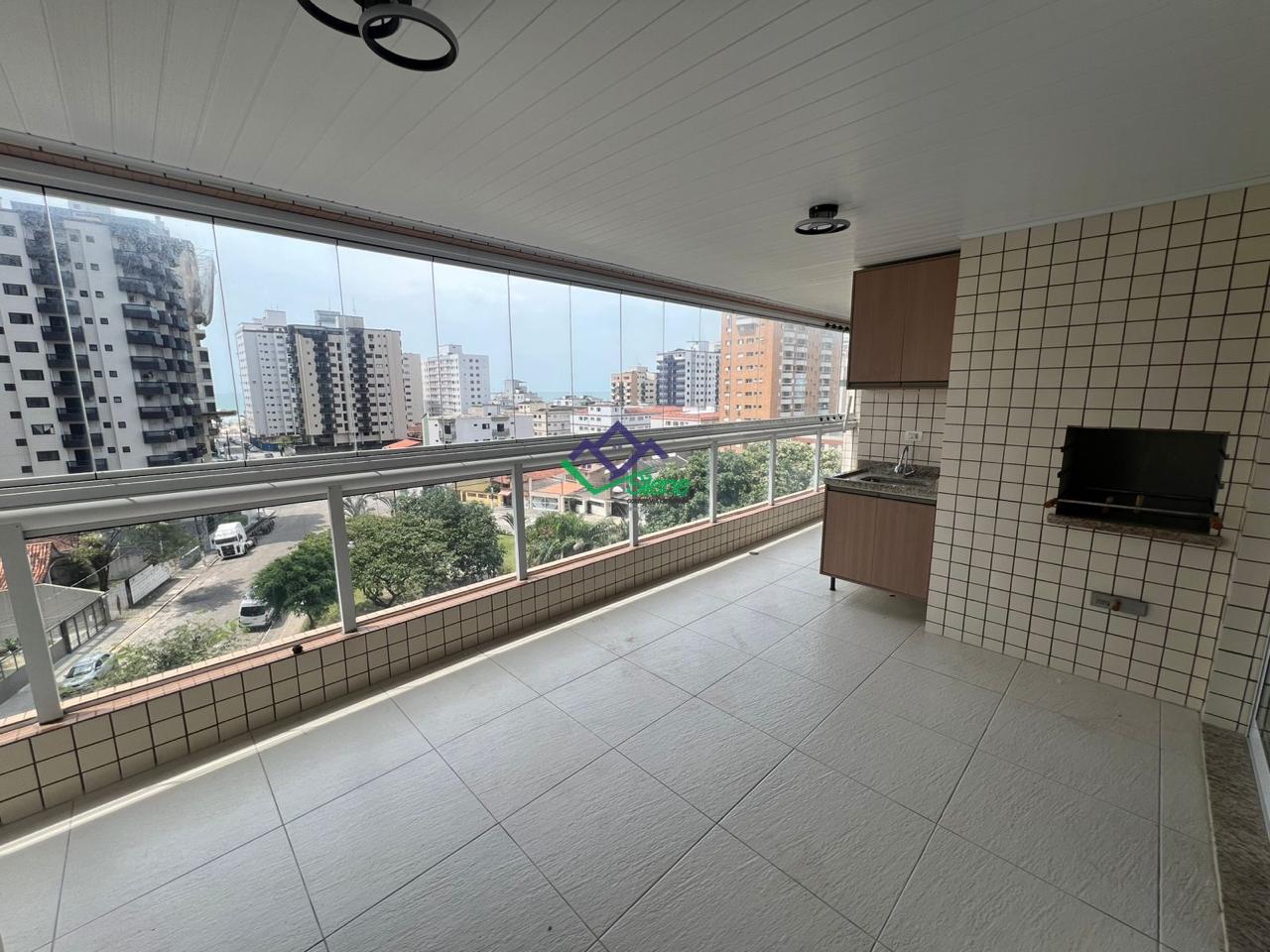 Apartamento à venda com 3 quartos, 154m² - Foto 3