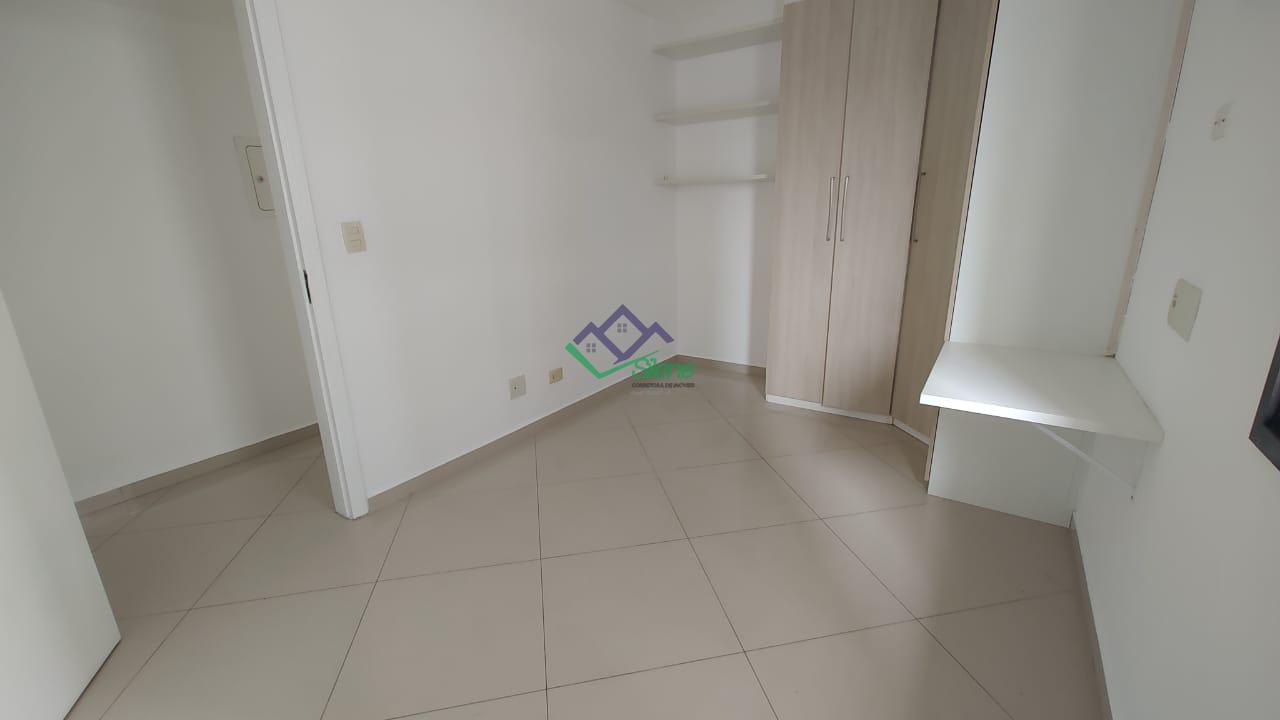 Apartamento à venda com 3 quartos, 155m² - Foto 19