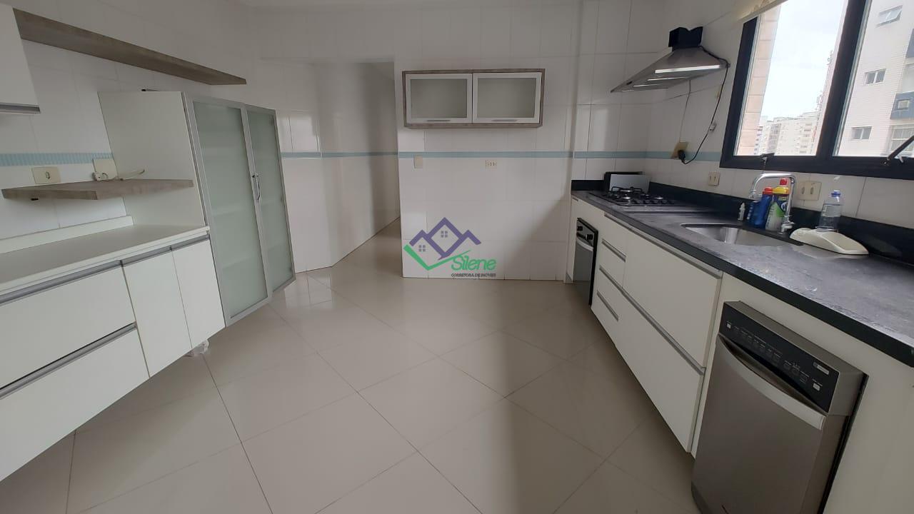 Apartamento à venda com 3 quartos, 155m² - Foto 22