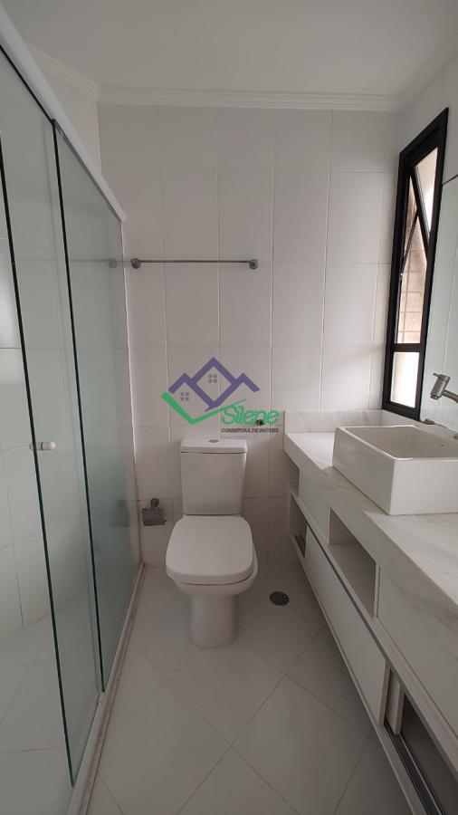 Apartamento à venda com 3 quartos, 155m² - Foto 10