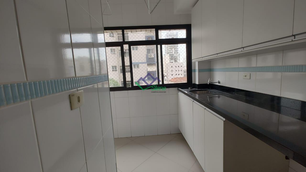 Apartamento para alugar com 3 quartos, 155m² - Foto 23