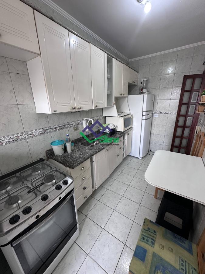 Apartamento à venda com 1 quarto, 45m² - Foto 12