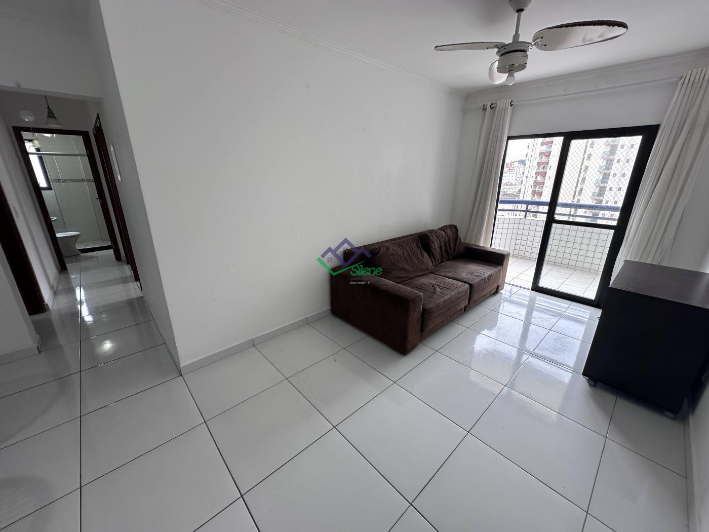 Apartamento à venda com 2 quartos, 82m² - Foto 3